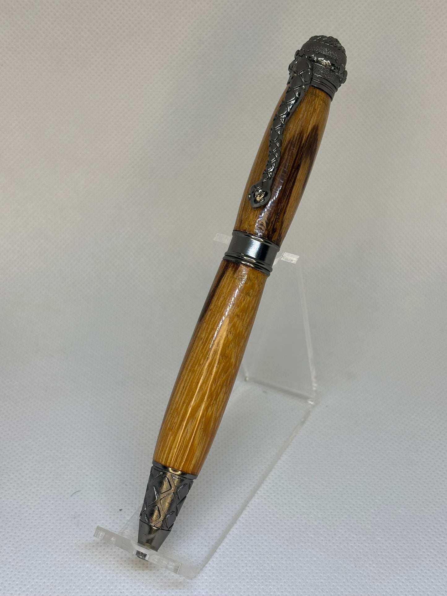 Serpent Pen