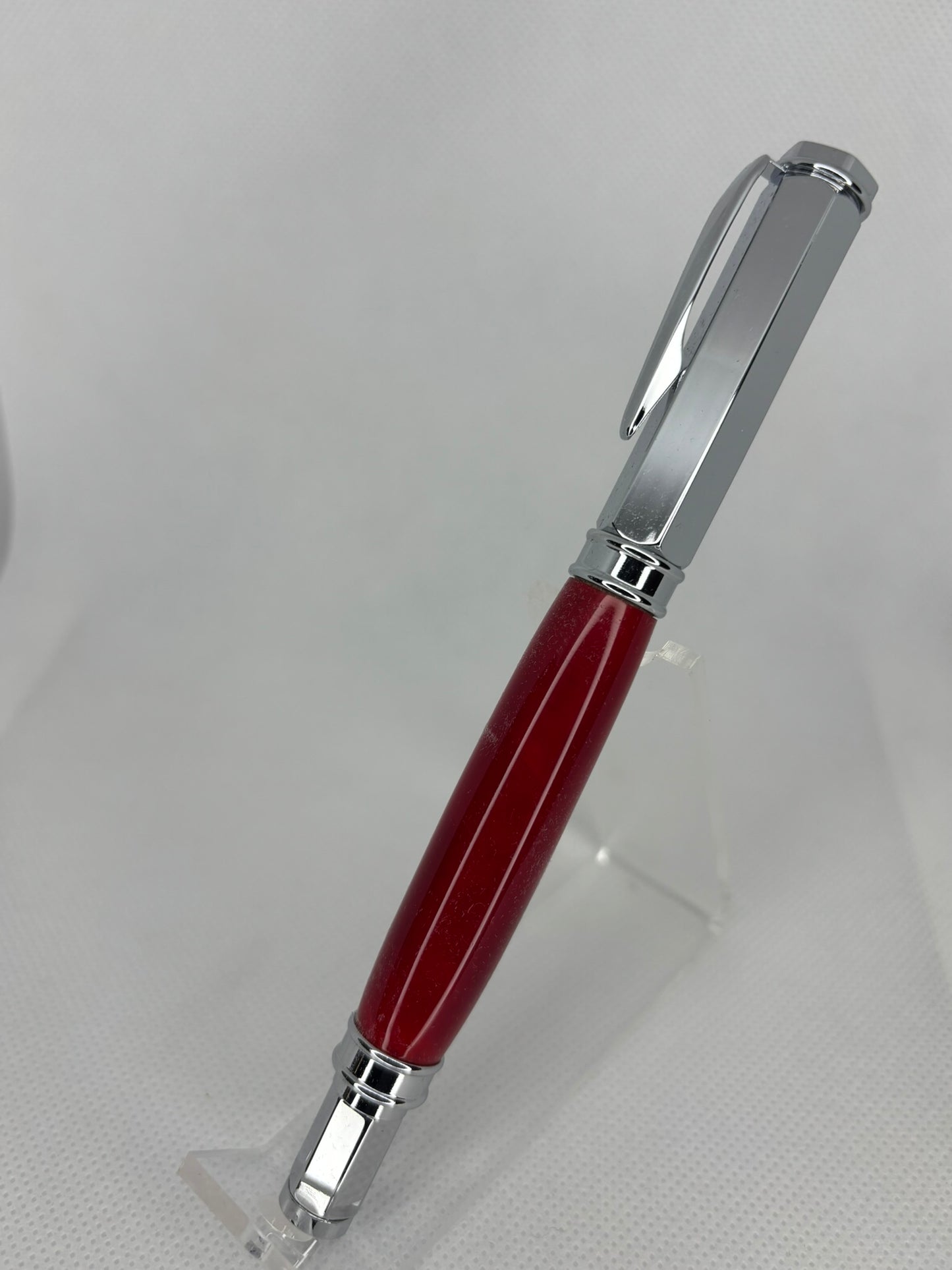 Magnetic Vertex Chrome Fountain Pen