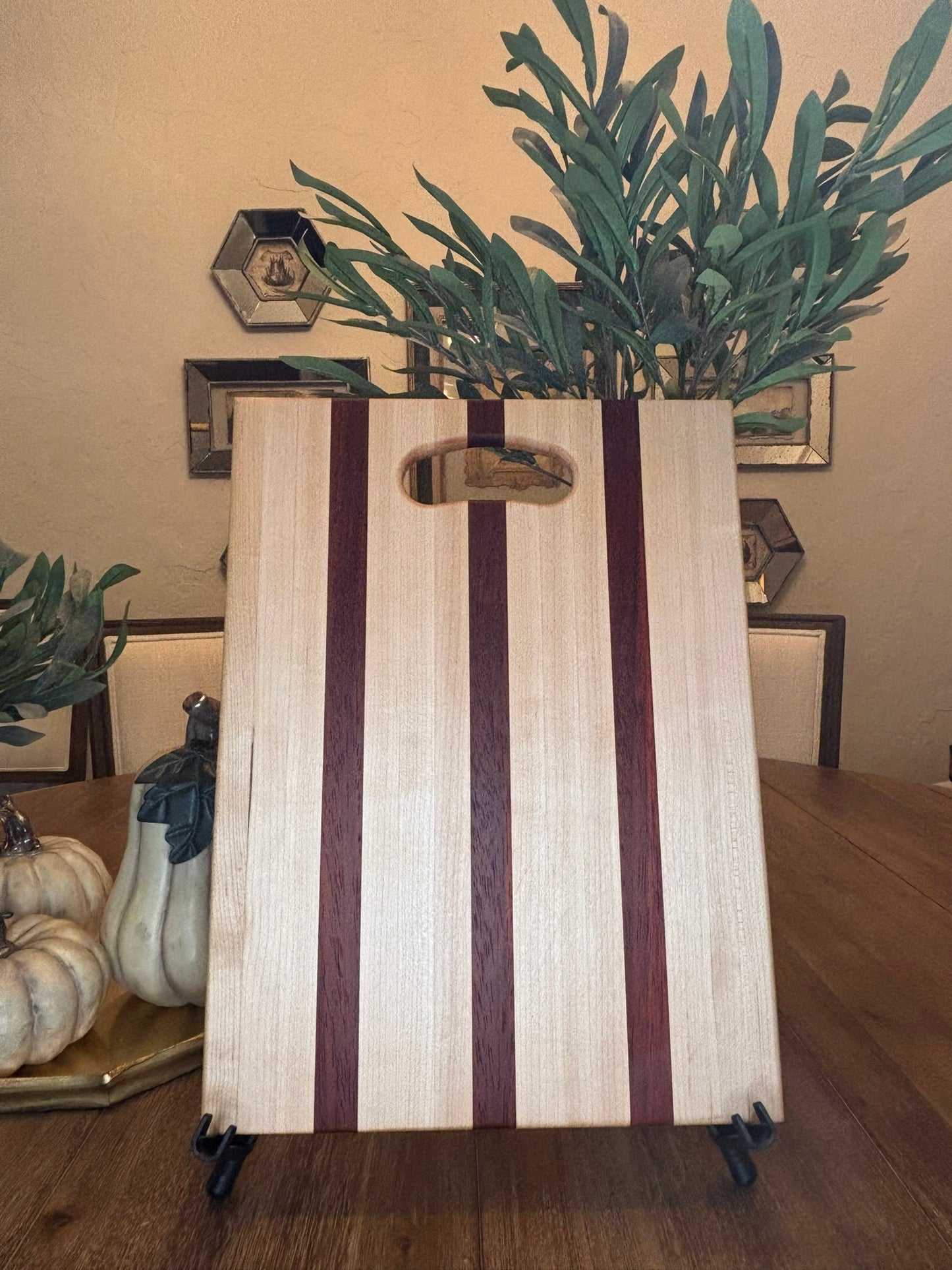 12 x 17 x 5/8 Edge-Cut Cutting Board