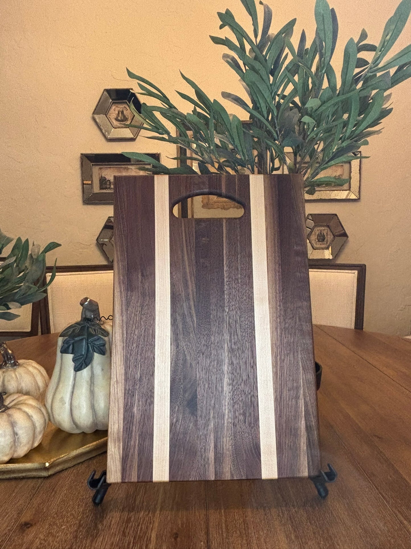 12 x 17 x 5/8 Edge-Cut Cutting Board